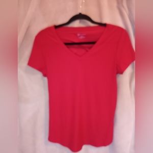 Red Vneck sort sleeve top.